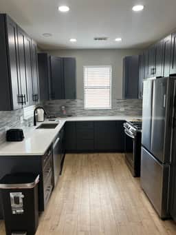 Walkable Benz Stadium+Gated+Private Rooftop+Private Garage