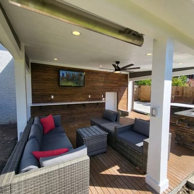 Outdoor Kitchen+Free Arcade+5 Miles to Downtown