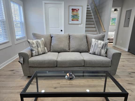 The Silver Villa - 2 King Beds Minutes from Downtown ATL