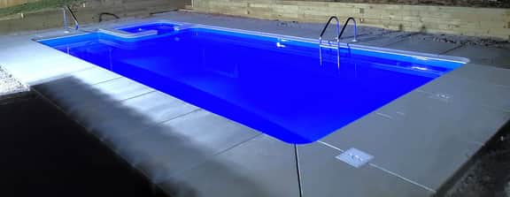 Rare+Heated Pool & Spa+Near Downtown