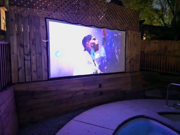 Poolside Cinema and Heated Pool/SPA