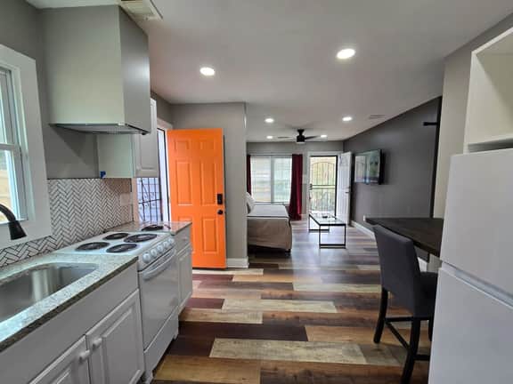 Minutes From Downtown Atlanta+GWCC+Arena+Stadium